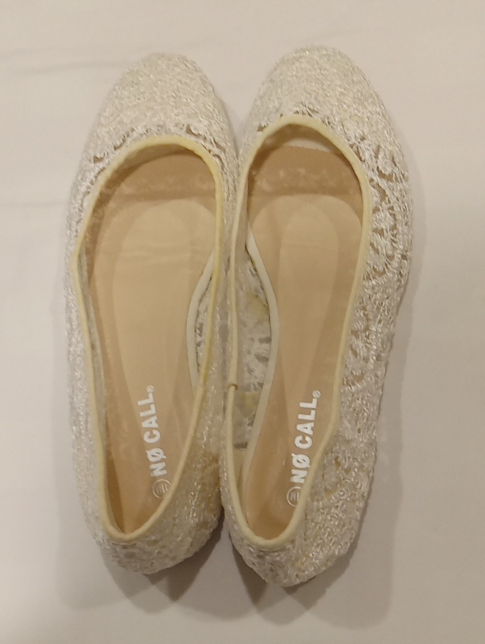 Ivory Lace Ballet Flats